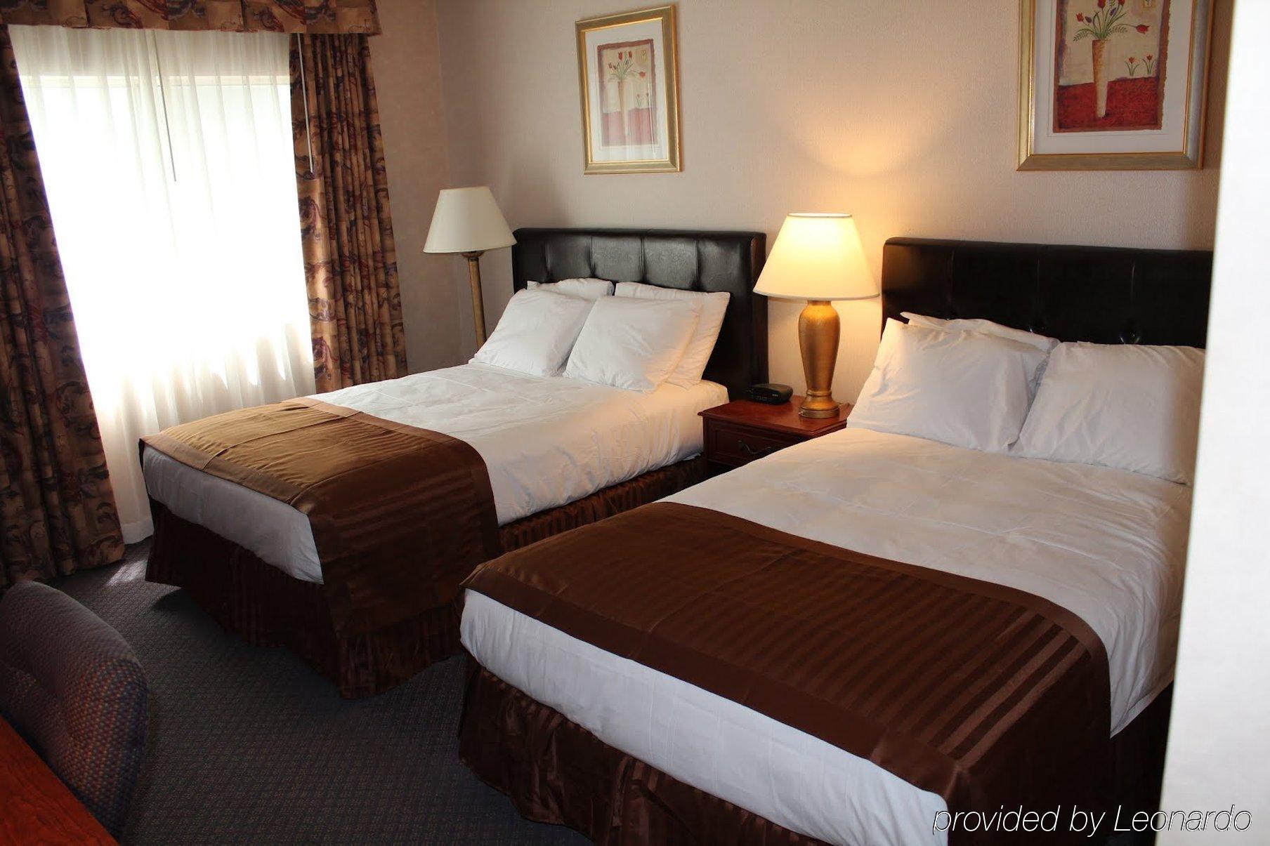 Quality Inn Fresno Yosemite Airport Екстериор снимка