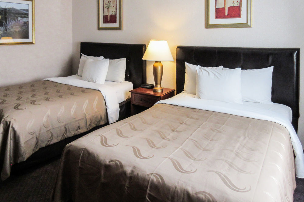 Quality Inn Fresno Yosemite Airport Екстериор снимка